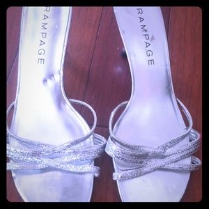 Silver glitter heals